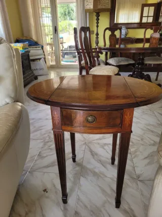 Mueble aparador clásico madera