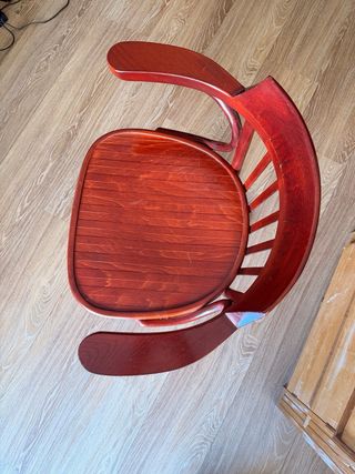 Silla de madera vintage