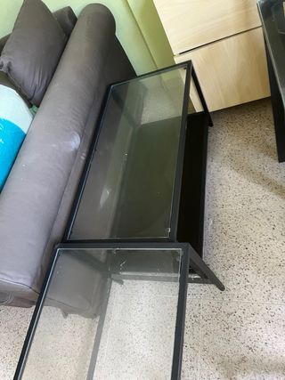 Mesa comedor cristal  6 sillas mas 2 mesas aux