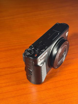 Canon SX740 HS