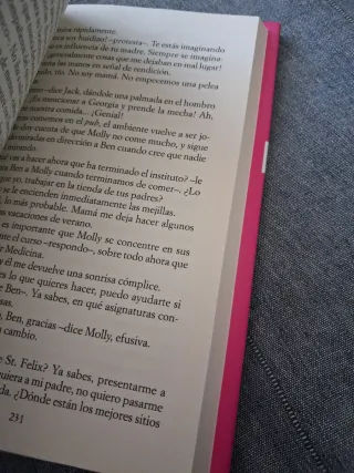 La pequeña tienda de los corazones felices