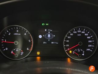 Kia Sportage 1.6 MHEV Business 100kW (136CV) 4x2