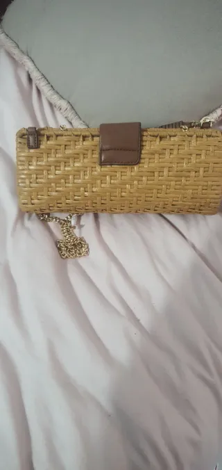 Bolso Clutch Michael Kors Malibu