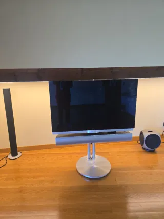 Bang & Olufsen BeoVision 7-40 TV
