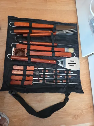 Set Barbacoa 19 Piezas Madera y Metal