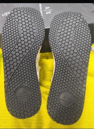 Deportivos Armani Exchange Negros y Blancos