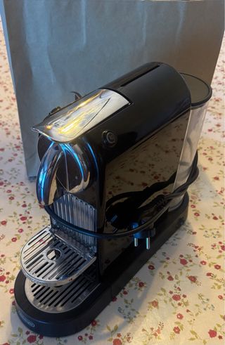 CAFETERA DELONGHI NESPRESSO