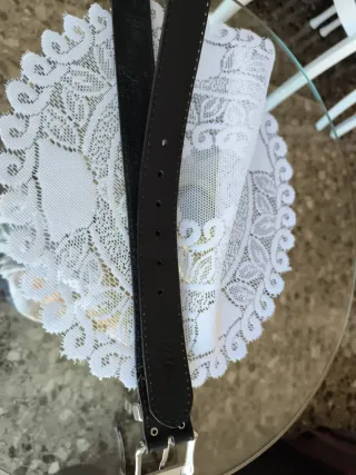 Cinturón Nike Negro y Plateado