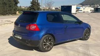 Volkswagen Golf 2004