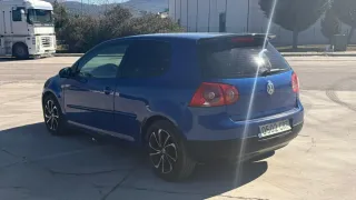 Volkswagen Golf 2004