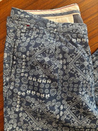 Calças femininas estampadas