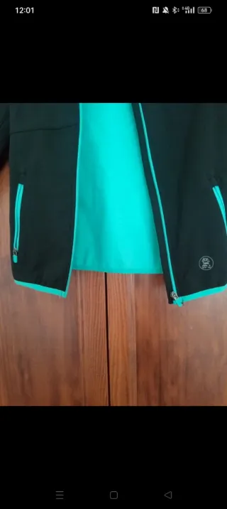 Chaqueta infantil niño negra y turquesa