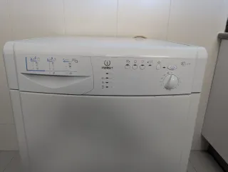 Secadora Indesit ISL70C 7kg