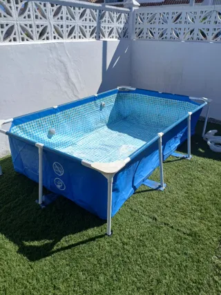 Piscina Rectangular Intex 2.60m x 1.60m x 65cm