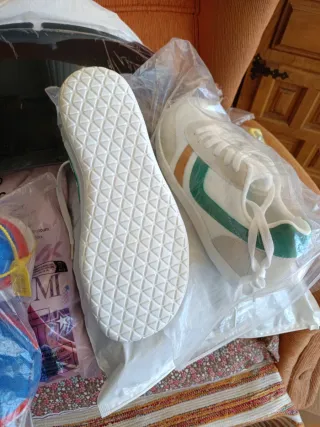 Zapatillas Retro Beige y Verde