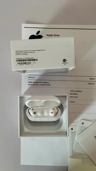 AirPods Pro 3 come nuove, usate pochissime