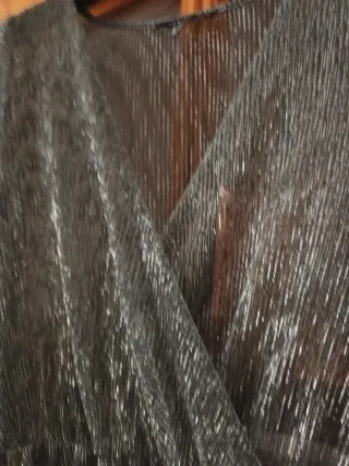 Vestido plateado evento mujer