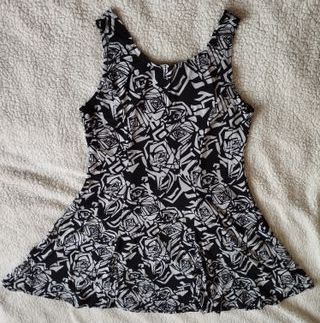 Vestido skater estampado blanco y negro