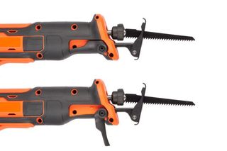 Sierra Sable Powerplus 20V (Sin Batería)