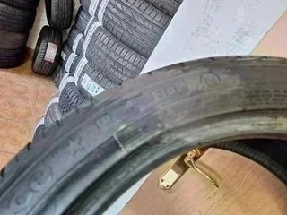 245/45 R19 98Y RF Goodyear - 1 neumático +75%