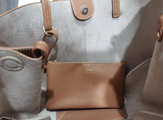 Bolso tote Polène Cyme grande de mano