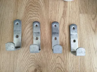 4 Perchas Metálicas Individuales