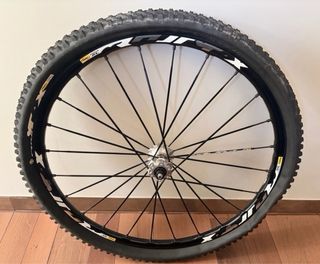 Ruedas 27,5” Mavic Crossmax XL Lefty Supermax.
