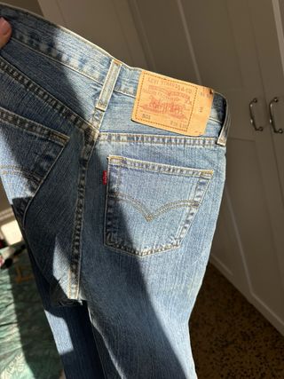 Vintage Levi’s 501 jeans, straight fit, low rise