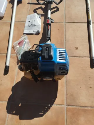 Herramienta multifunción para jardín