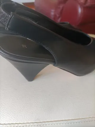 Scarpe slingback tacco geometrico nere 38