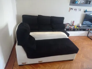 Sofá Chaiselongue. A recoger en Fuenlabrada,Madrid