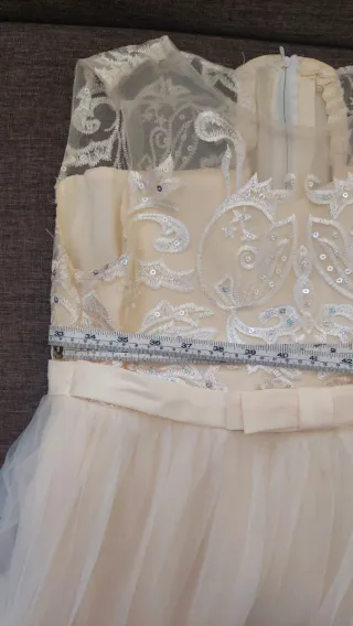 Vestido niña beige y plata