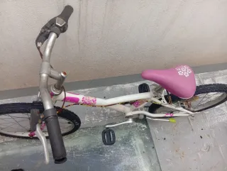 Bicicleta infantil Btwin rosa