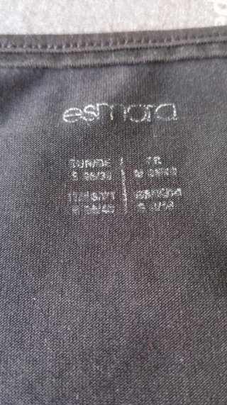 2 Camisetas básicas Mujer. Una S y otra XS.