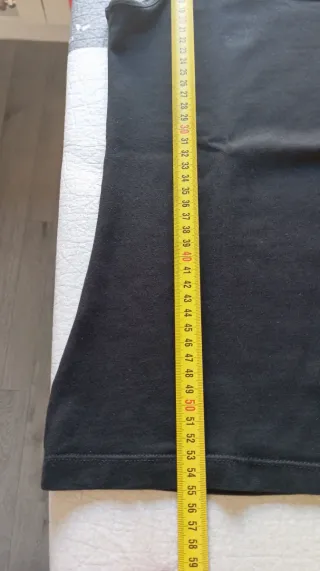 2 Camisetas básicas Mujer. Una S y otra XS.