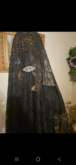 Mantilla y Peineta Madrina/Manola Negra