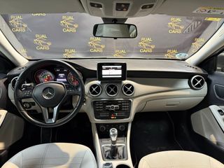 Mercedes-Benz GLA 2015