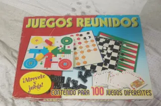 -Pack de 4Juegos de mesa variados. -