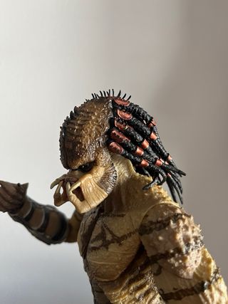 Figura Predator Assassin Deluxe Action