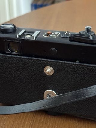 Yashica MG-1 Cámara Telemétrica 35mm