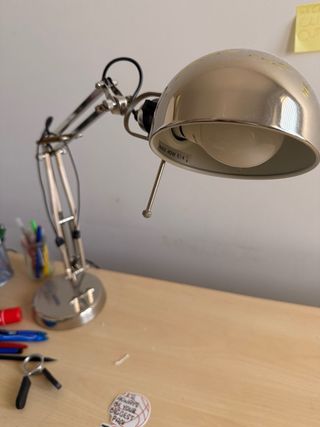 Set 2 Escritorios + 2 Lámparas Flexo Cromadas