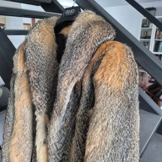 Chaquetón de piel en perfecto estado