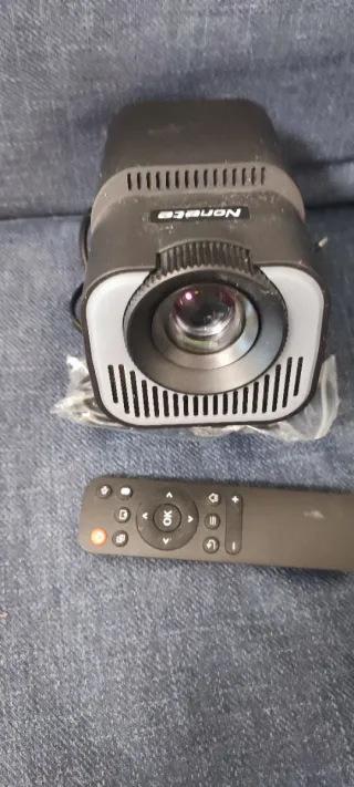 Proyector NONETE N30 Gris y Blanco