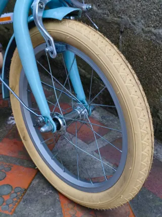 Bicicleta infantil 4 a 6 años 16",regalo casco.