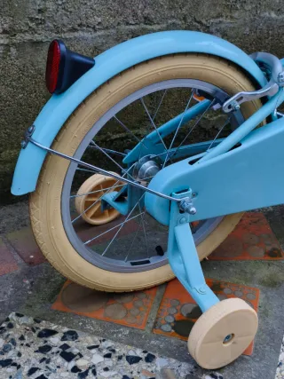 Bicicleta infantil 4 a 6 años 16",regalo casco.