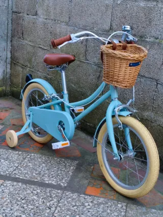 Bicicleta infantil 4 a 6 años 16",regalo casco.