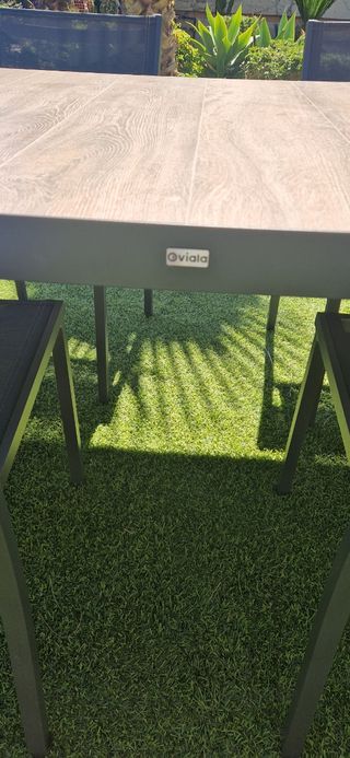 Tavolo da giardino in alluminio e ceramica + 6 sedie