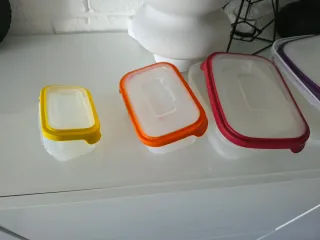 Contenitore ermetico in plastica e silicone