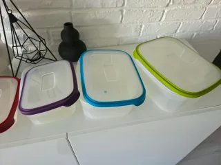 Contenitore ermetico in plastica e silicone