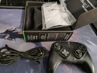 Mando Thrustmaster eSwap S PRO Controller Xbox